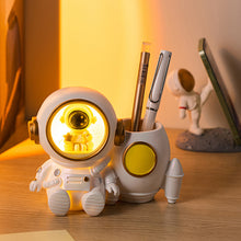 Load image into Gallery viewer, LED Astronaut Pen Holder