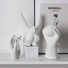 Load image into Gallery viewer, Ceramic Body Art Statue