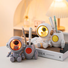 Load image into Gallery viewer, LED Astronaut Pen Holder