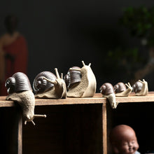 Load image into Gallery viewer, Ceramic Snail Ornament