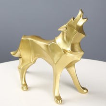 Load image into Gallery viewer, Geometric Wolf Figurines