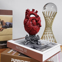 Load image into Gallery viewer, Heart Shaped Vase