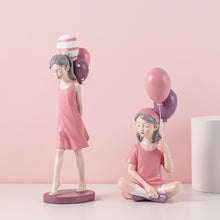 Load image into Gallery viewer, Street Art Balloon Girl Figurine