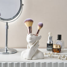 Load image into Gallery viewer, Abstract Facial Expression Vase