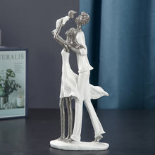 Load image into Gallery viewer, Nordic Family Figurine