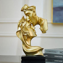 Load image into Gallery viewer, Love Moment Statue