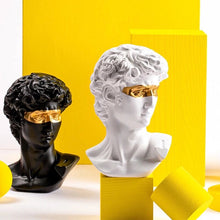 Load image into Gallery viewer, Renaissance Gold Accent Statue