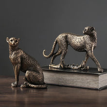 Load image into Gallery viewer, Retro Leopard Figurine