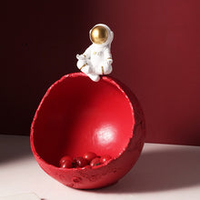 Load image into Gallery viewer, Astronaut Planet Storage