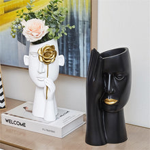 Load image into Gallery viewer, Abstract Mystery Face Vase