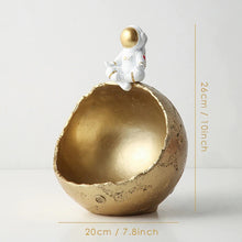 Load image into Gallery viewer, Astronaut Planet Storage