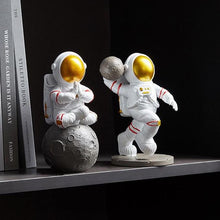 Load image into Gallery viewer, Dunk/Yoga Astronaut Figurine