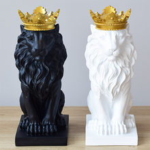 Load image into Gallery viewer, Golden Crowned Lion Sculpture