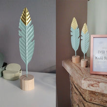 Load image into Gallery viewer, Vintage Metal Feather Ornament