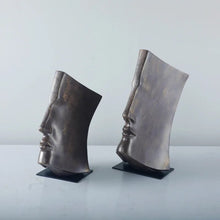 Load image into Gallery viewer, Face's Book