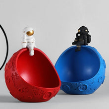 Load image into Gallery viewer, Astronaut and Submariner Storage