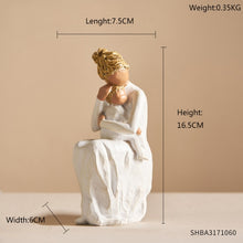 Load image into Gallery viewer, Abstract Love and Family Figurines