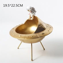 Load image into Gallery viewer, Astronaut UFO Storage