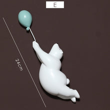 Load image into Gallery viewer, Polar Bear With Flying Balloon