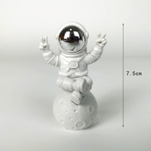 Load image into Gallery viewer, Astronaut on Moon Figurines