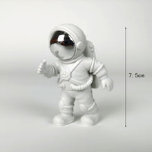 Load image into Gallery viewer, Astronaut on Moon Figurines