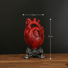 Load image into Gallery viewer, Heart Shaped Vase