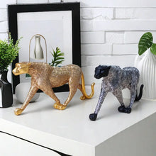 Load image into Gallery viewer, Crown Cheetah
