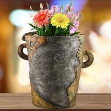 Load image into Gallery viewer, Abstract Face Pot
