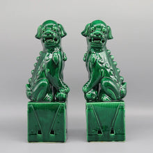 Load image into Gallery viewer, Ceramic Guardian Lion
