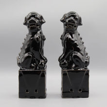 Load image into Gallery viewer, Ceramic Guardian Lion
