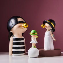 Load image into Gallery viewer, Kids With Golden Bubble Gum

