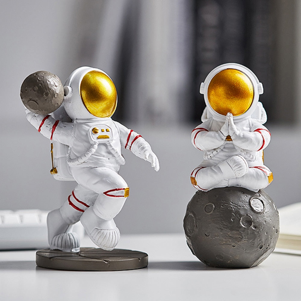 Dunk Yoga Astronaut Figurine