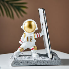 Load image into Gallery viewer, Astronaut Mobile Phone Holder
