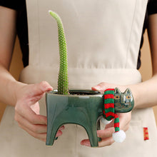 Load image into Gallery viewer, Animated Cat Ceramic Vase

