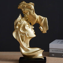 Load image into Gallery viewer, Love Moment Statue

