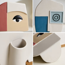 Load image into Gallery viewer, Abstract Art Face Vase
