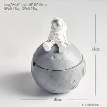 Load image into Gallery viewer, Astronaut Pen Stand
