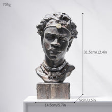 Load image into Gallery viewer, Retro Tribal African Figurines
