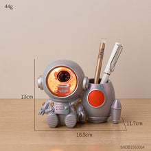 Load image into Gallery viewer, LED Astronaut Pen Holder
