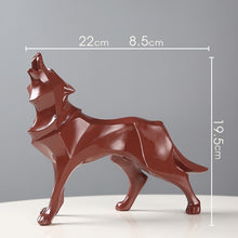 Load image into Gallery viewer, Geometric Wolf Figurines
